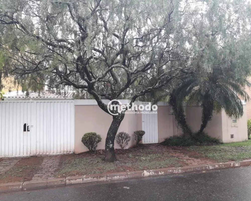 Casa de Condomínio à venda com 4 quartos, 300m² - Foto 3