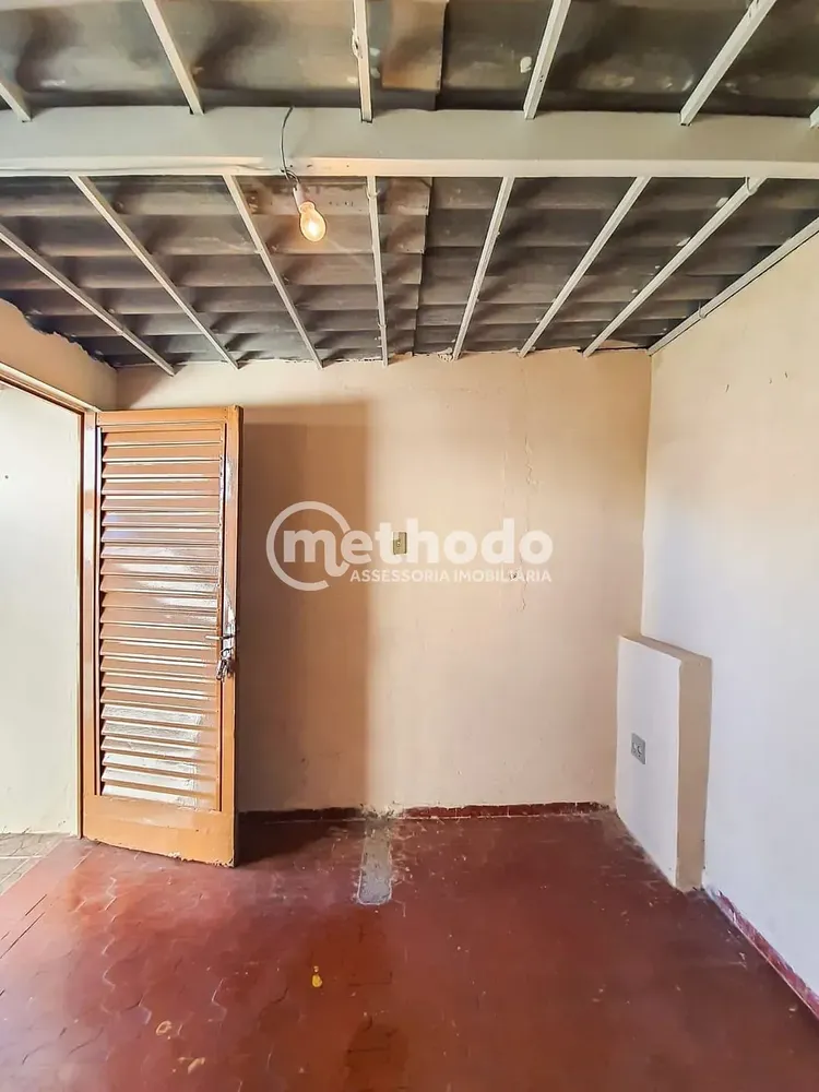 Casa, 5 quartos, 221 m² - Foto 1