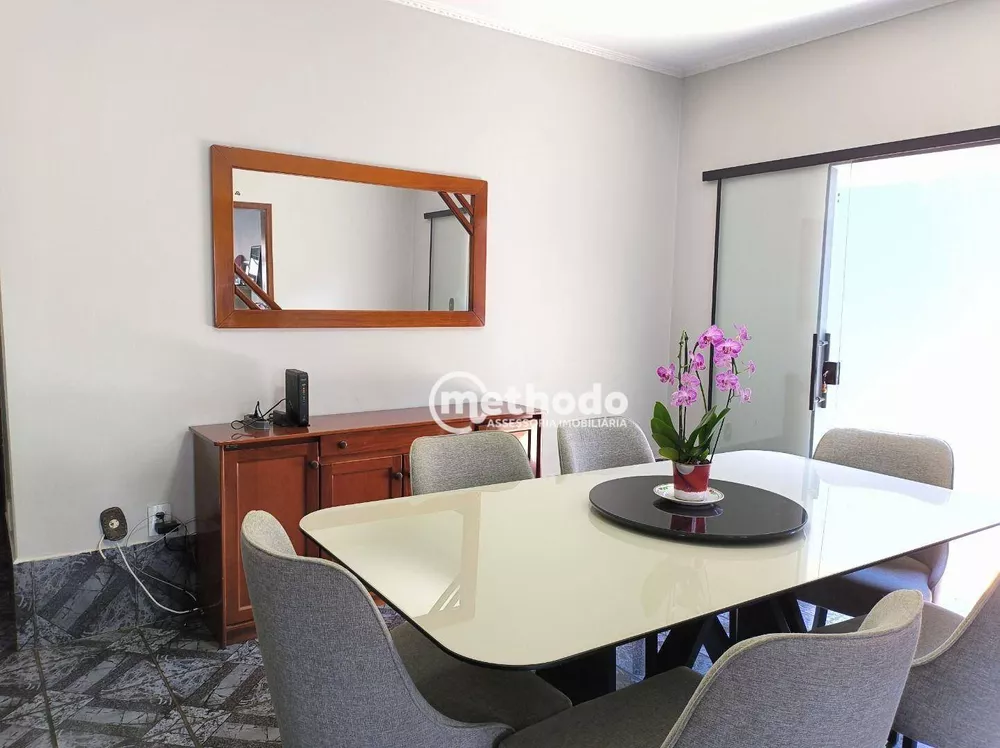 Casa à venda com 3 quartos, 200m² - Foto 4