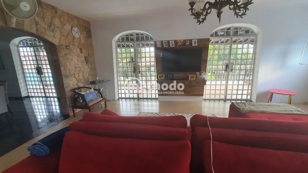 Casa, 4 quartos, 415 m² - Foto 1