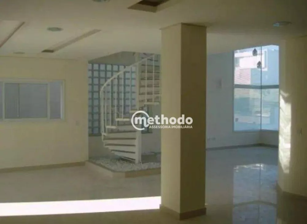 Casa de Condomínio à venda com 3 quartos, 302m² - Foto 3