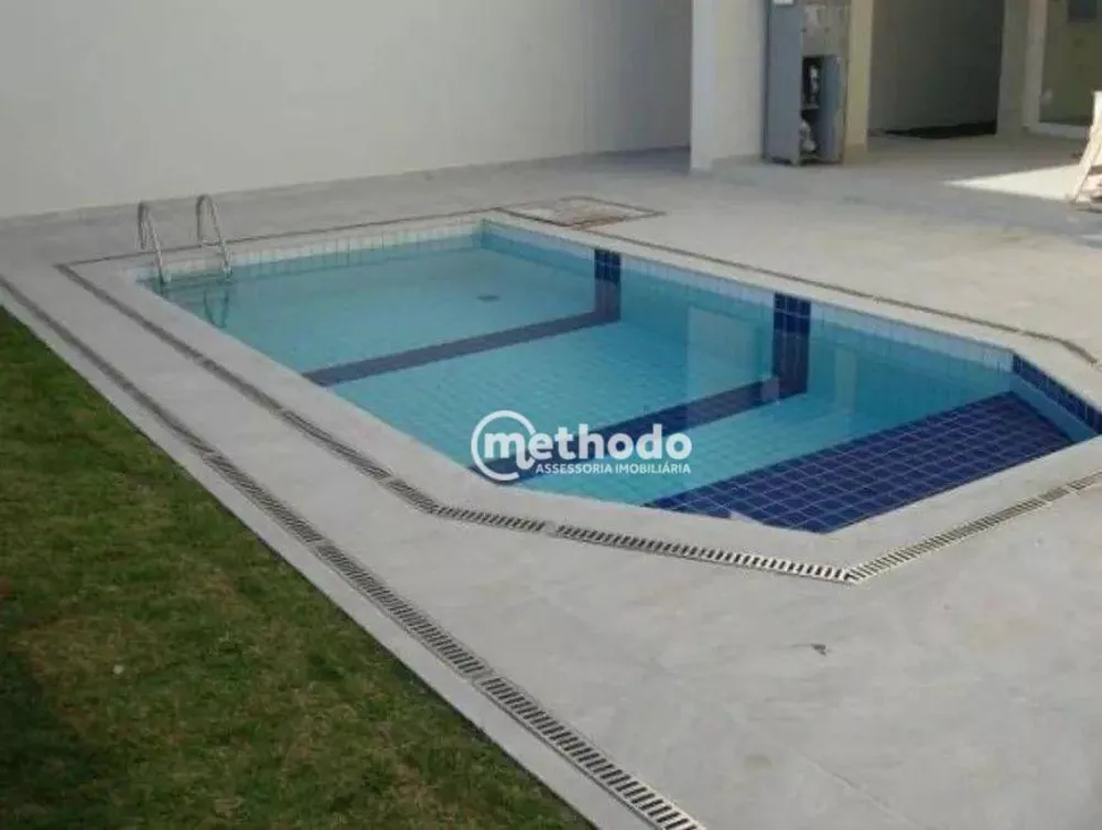 Casa de Condomínio à venda com 3 quartos, 302m² - Foto 2