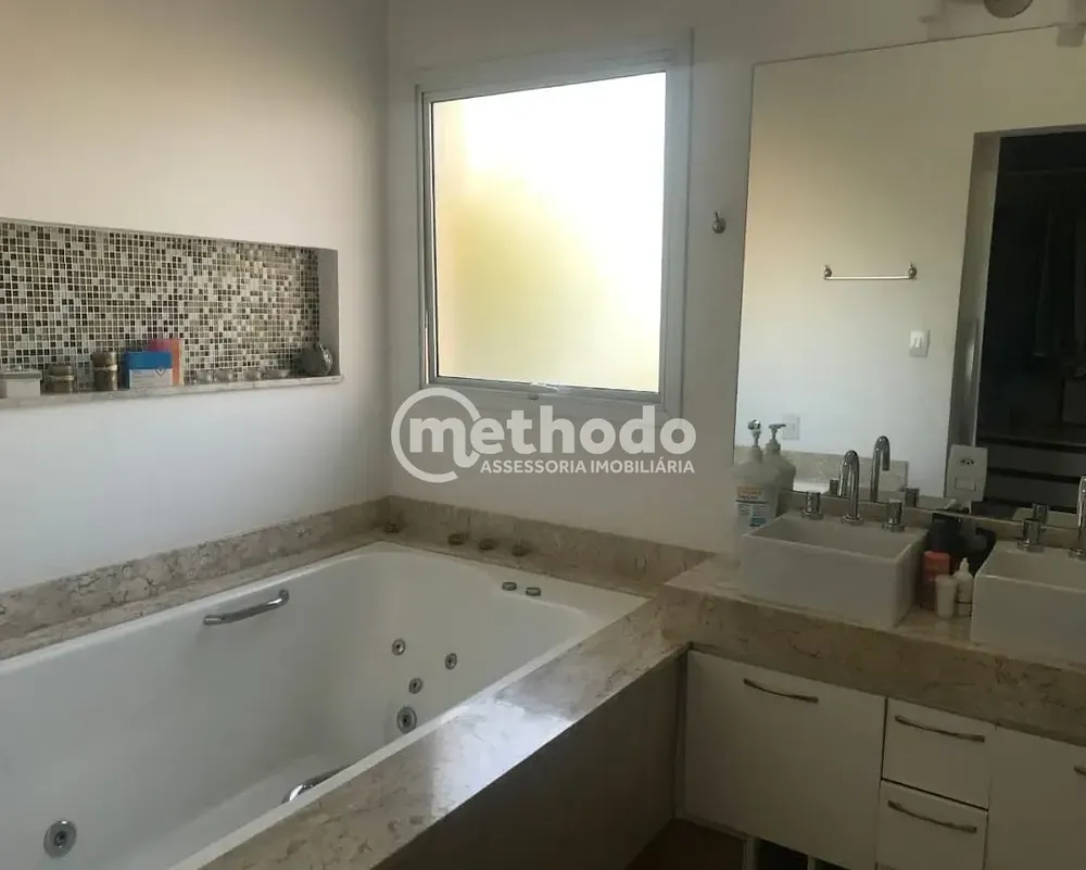 Casa, 3 quartos, 250 m² - Foto 1