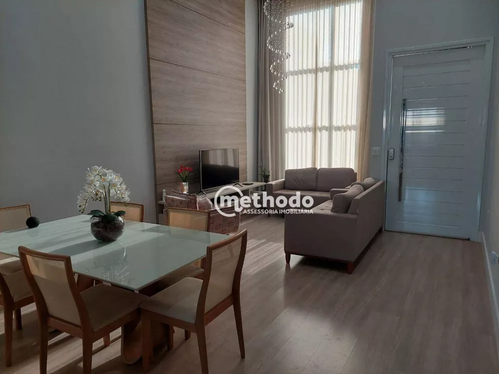 Casa à venda com 3 quartos, 200m² - Foto 1