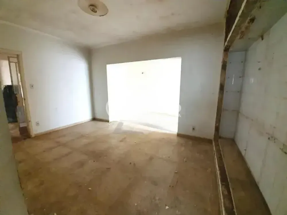 Casa, 3 quartos, 215 m² - Foto 2