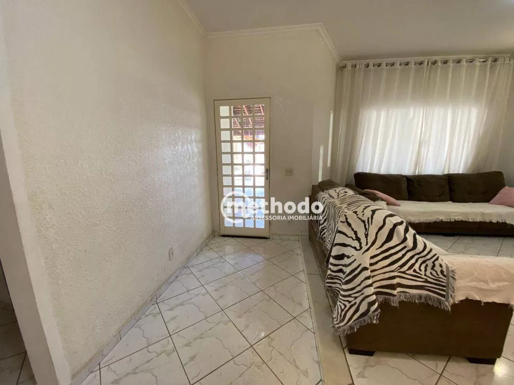 Casa à venda com 3 quartos, 240m² - Foto 6