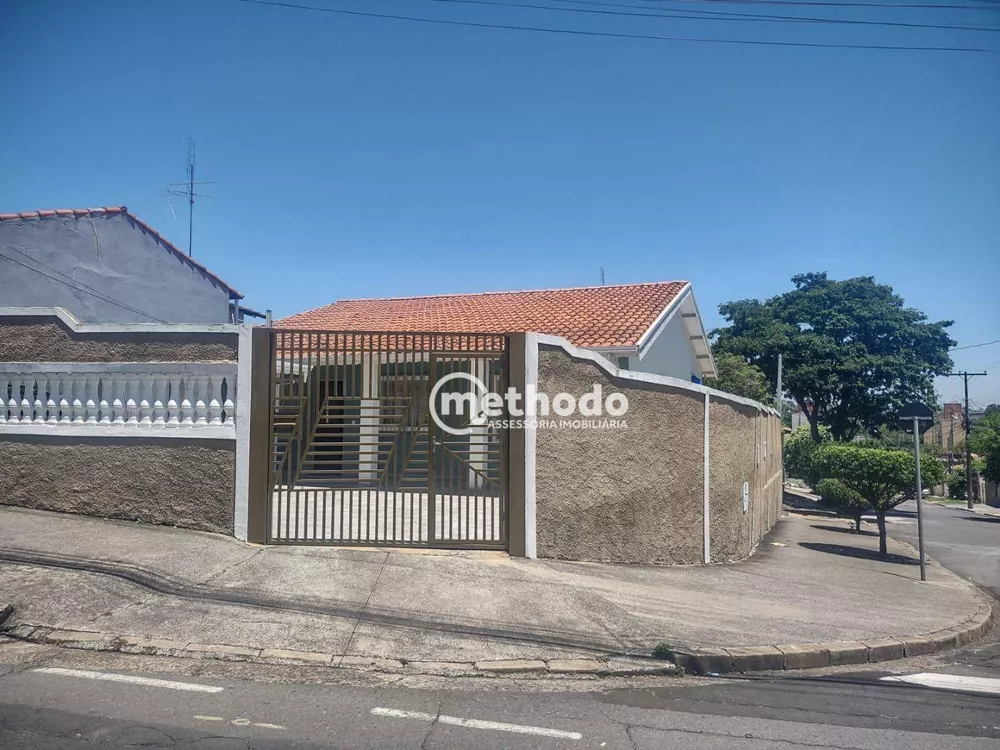 Casa à venda com 3 quartos, 175m² - Foto 2