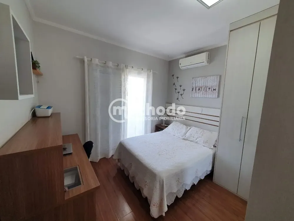 Casa, 3 quartos, 198 m² - Foto 2