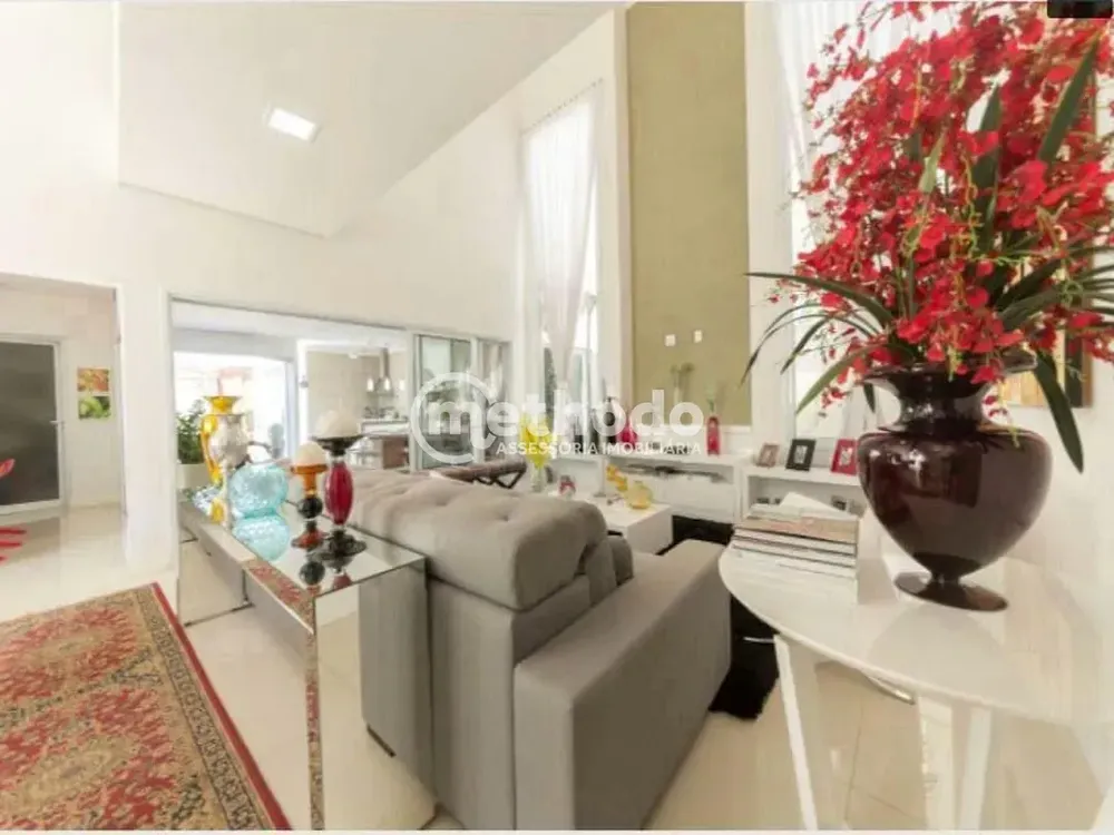 Casa, 5 quartos, 290 m² - Foto 3