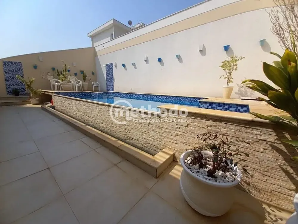 Casa, 4 quartos, 321 m² - Foto 1