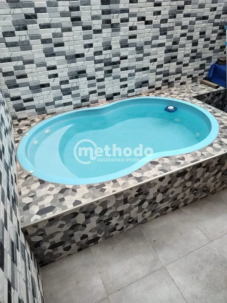 Casa, 4 quartos, 142 m² - Foto 1