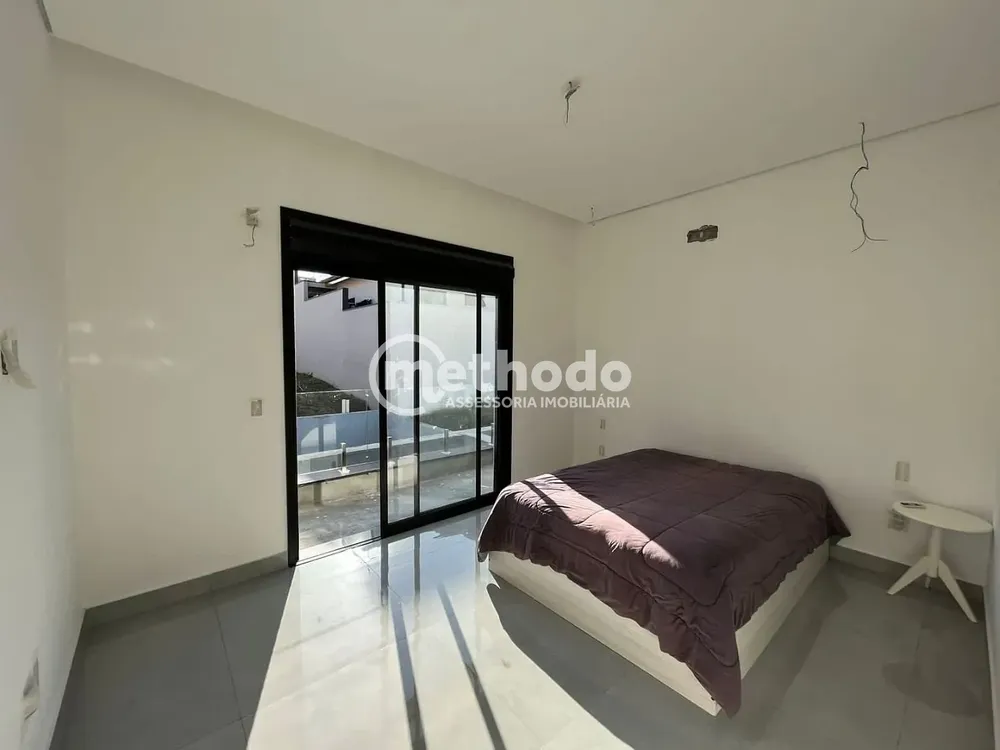Casa, 4 quartos, 380 m² - Foto 1