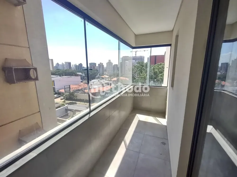 Apartamento, 3 quartos, 230 m² - Foto 1