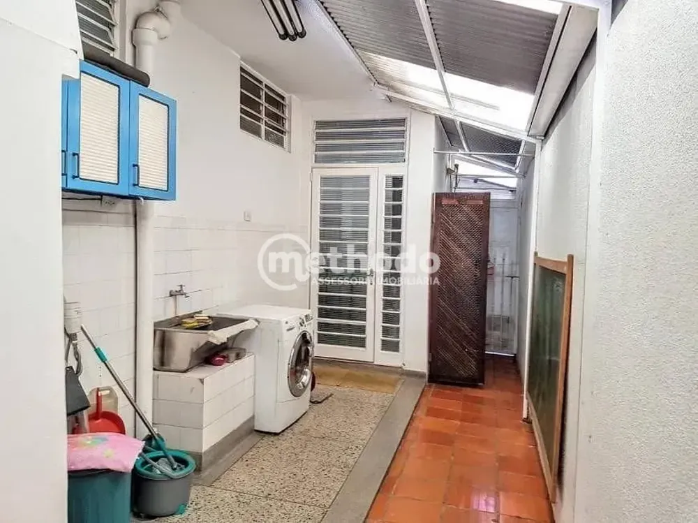 Casa, 3 quartos, 196 m² - Foto 1