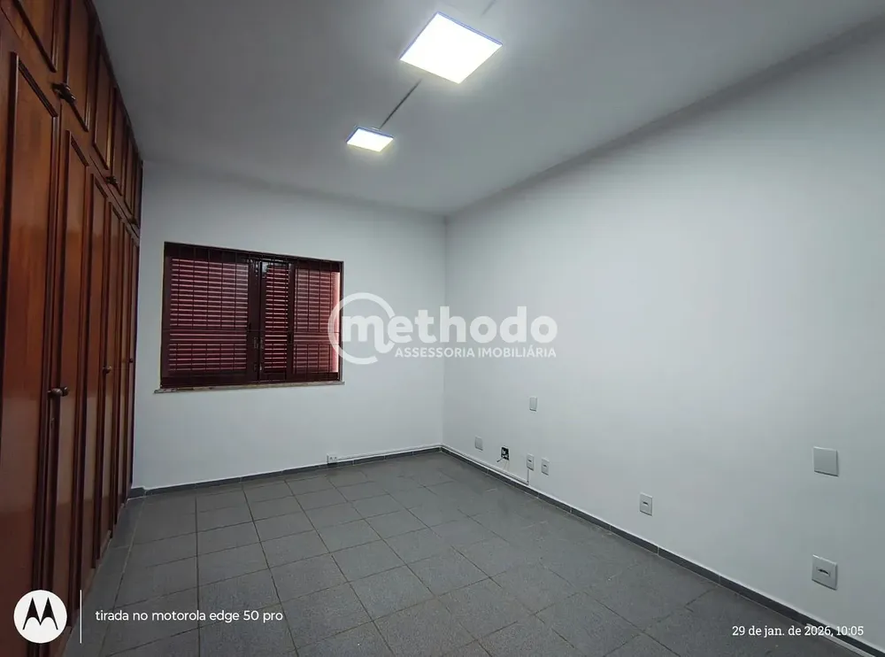 Casa, 6 quartos, 307 m² - Foto 4