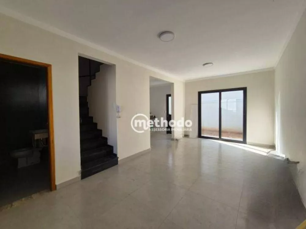 Casa à venda com 3 quartos, 105m² - Foto 4