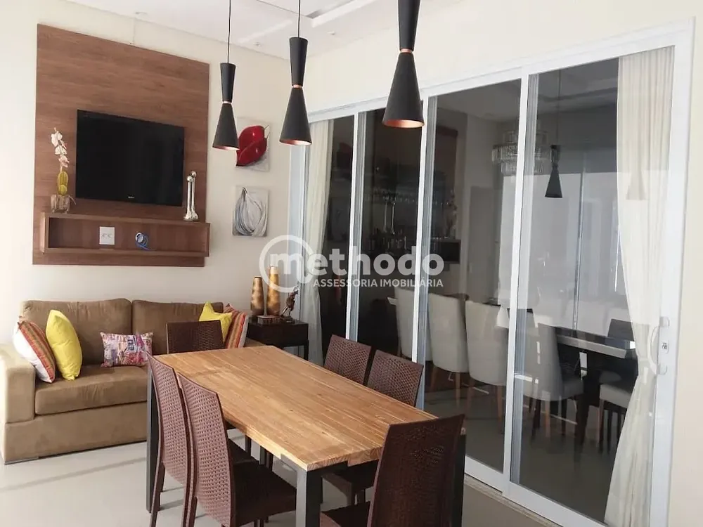 Casa, 3 quartos, 233 m² - Foto 2