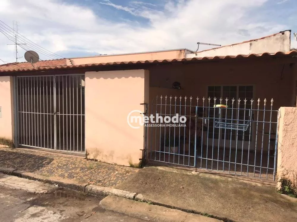 Casa à venda com 2 quartos, 100m² - Foto 1