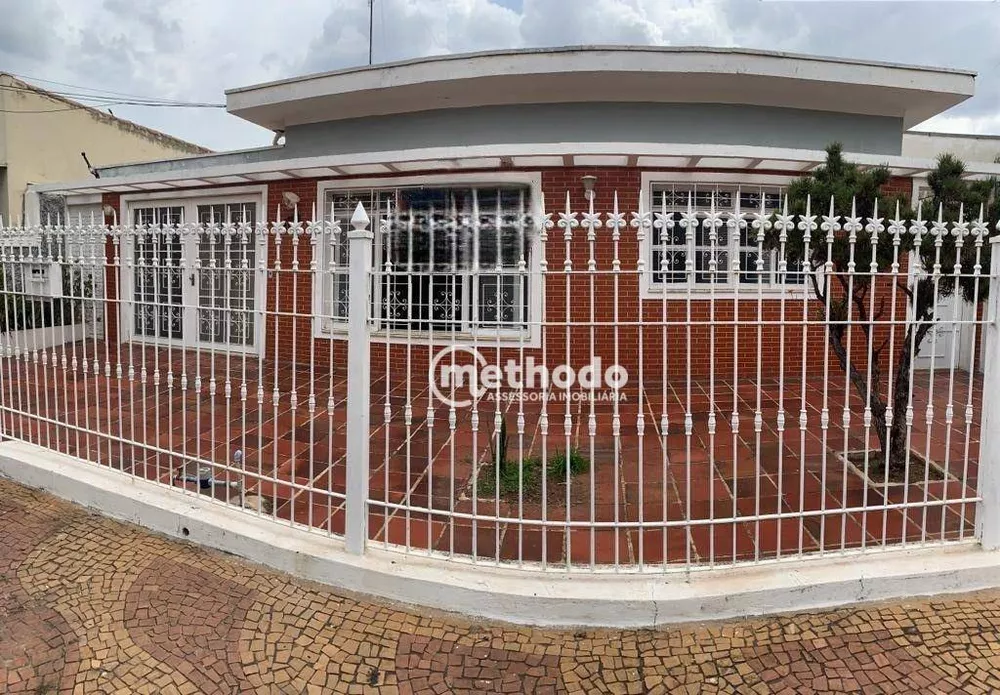 Casa à venda com 4 quartos, 154m² - Foto 1