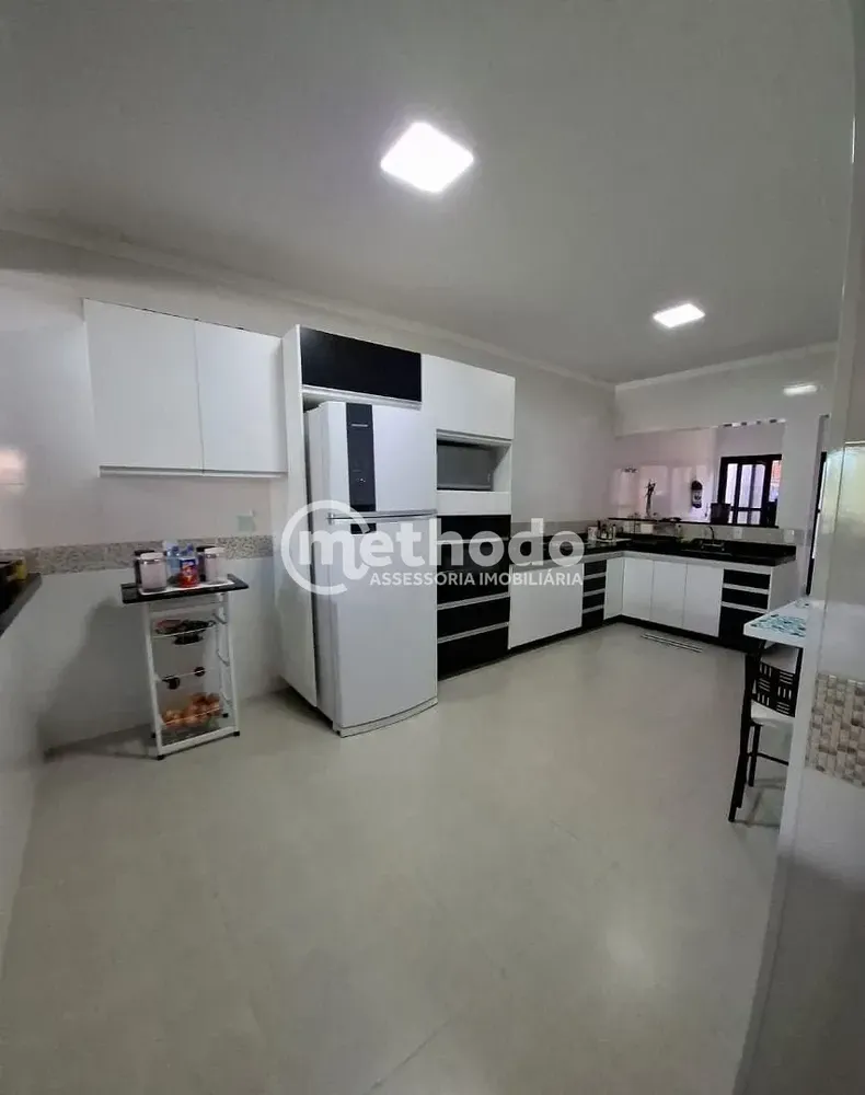 Casa, 3 quartos, 161 m² - Foto 1