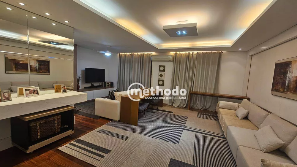 Apartamento à venda com 3 quartos, 210m² - Foto 1