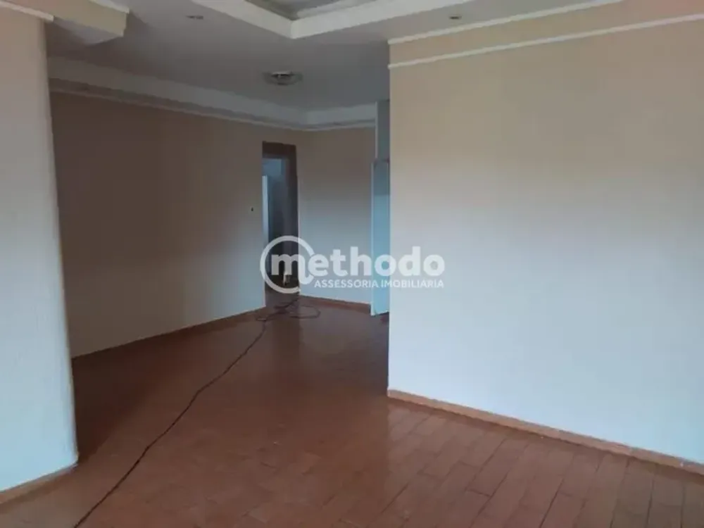 Casa, 4 quartos, 295 m² - Foto 1