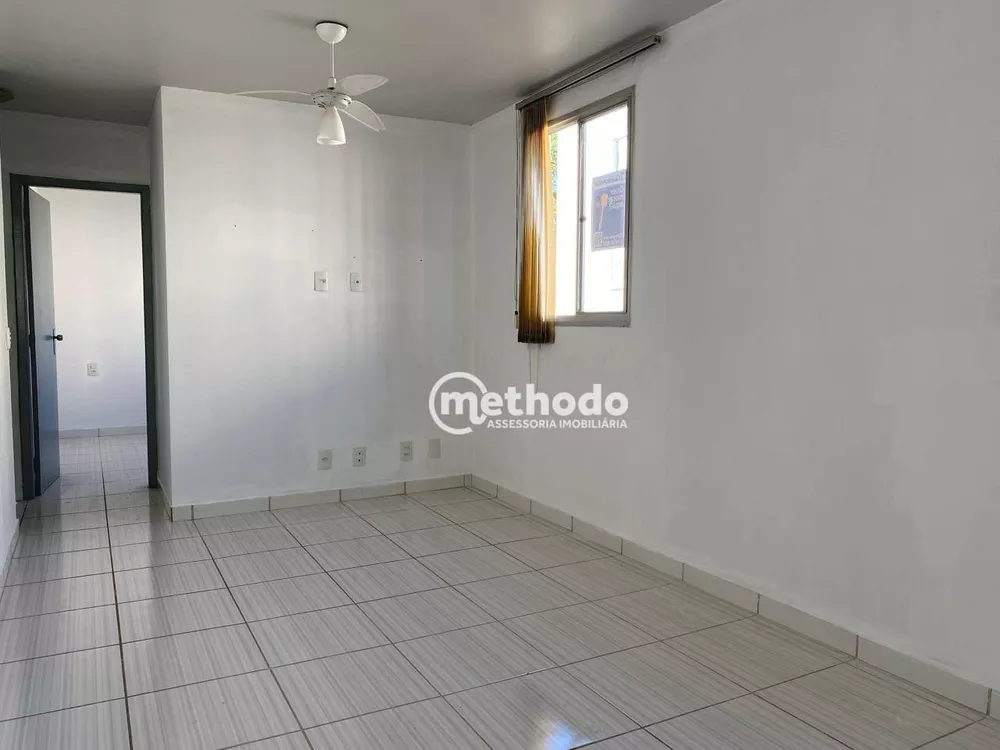 Apartamento à venda com 2 quartos, 70m² - Foto 1