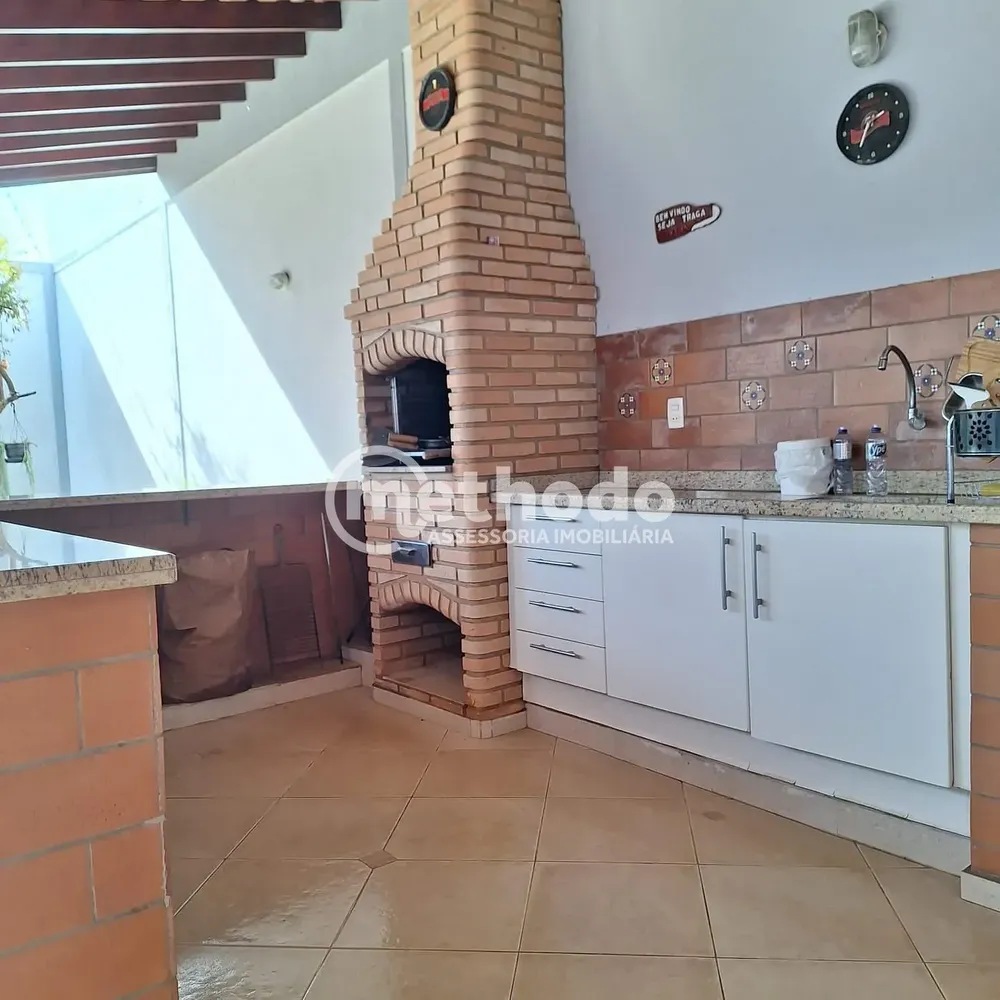 Casa, 4 quartos, 318 m² - Foto 2