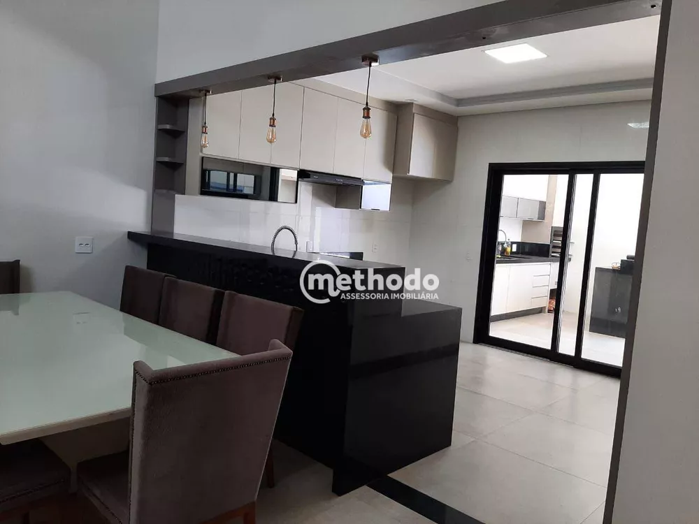 Casa de Condomínio à venda com 3 quartos, 206m² - Foto 3