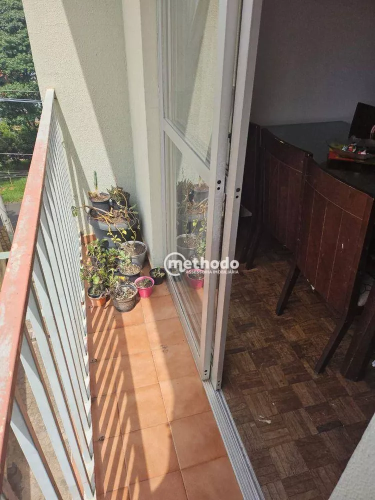 Apartamento à venda com 2 quartos, 67m² - Foto 2