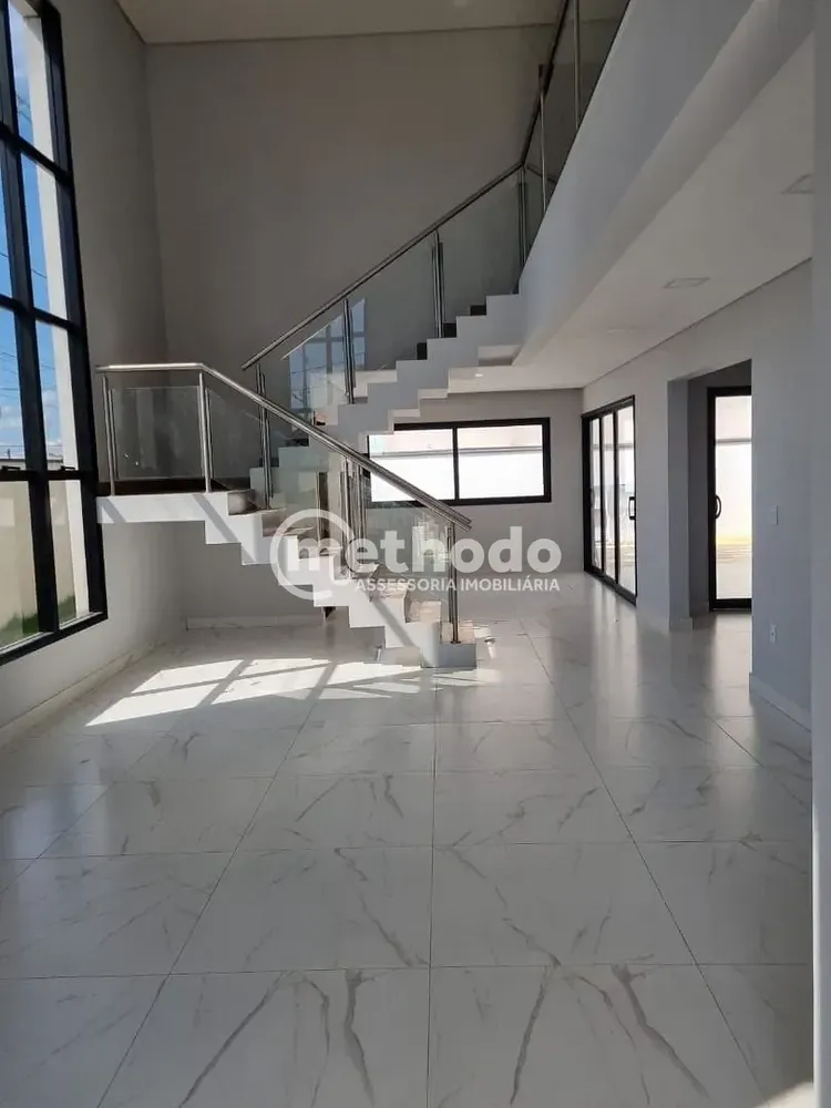 Casa, 4 quartos, 250 m² - Foto 4