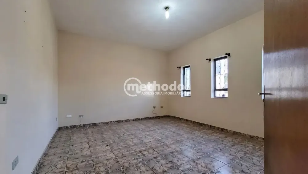 Casa, 3 quartos, 250 m² - Foto 2