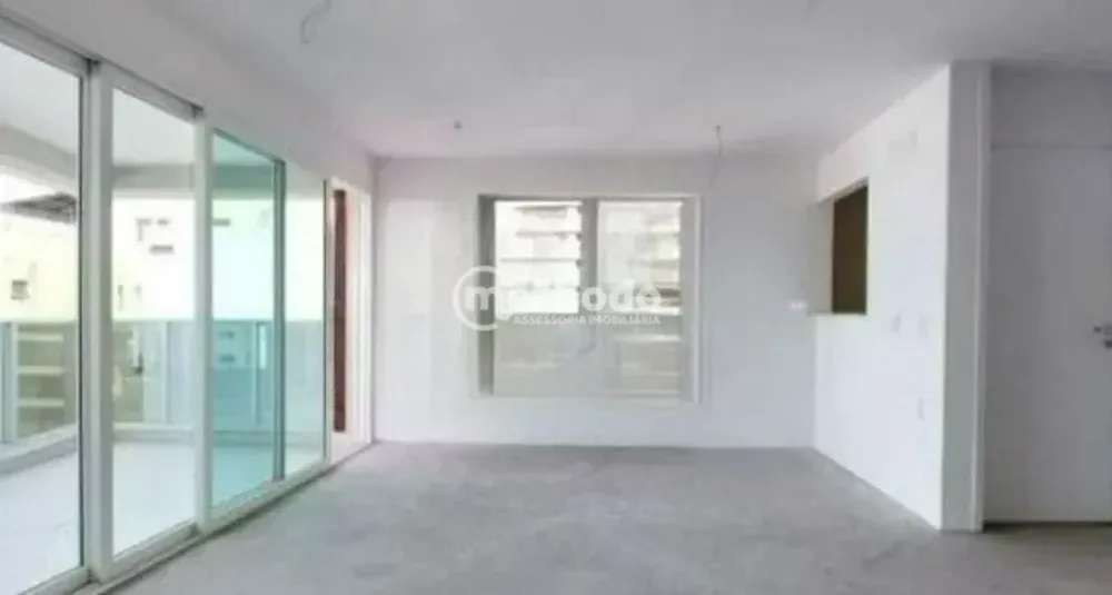 Apartamento, 3 quartos, 145 m² - Foto 2