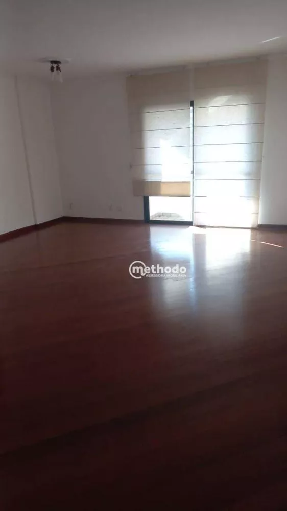 Apartamento à venda com 3 quartos, 150m² - Foto 2