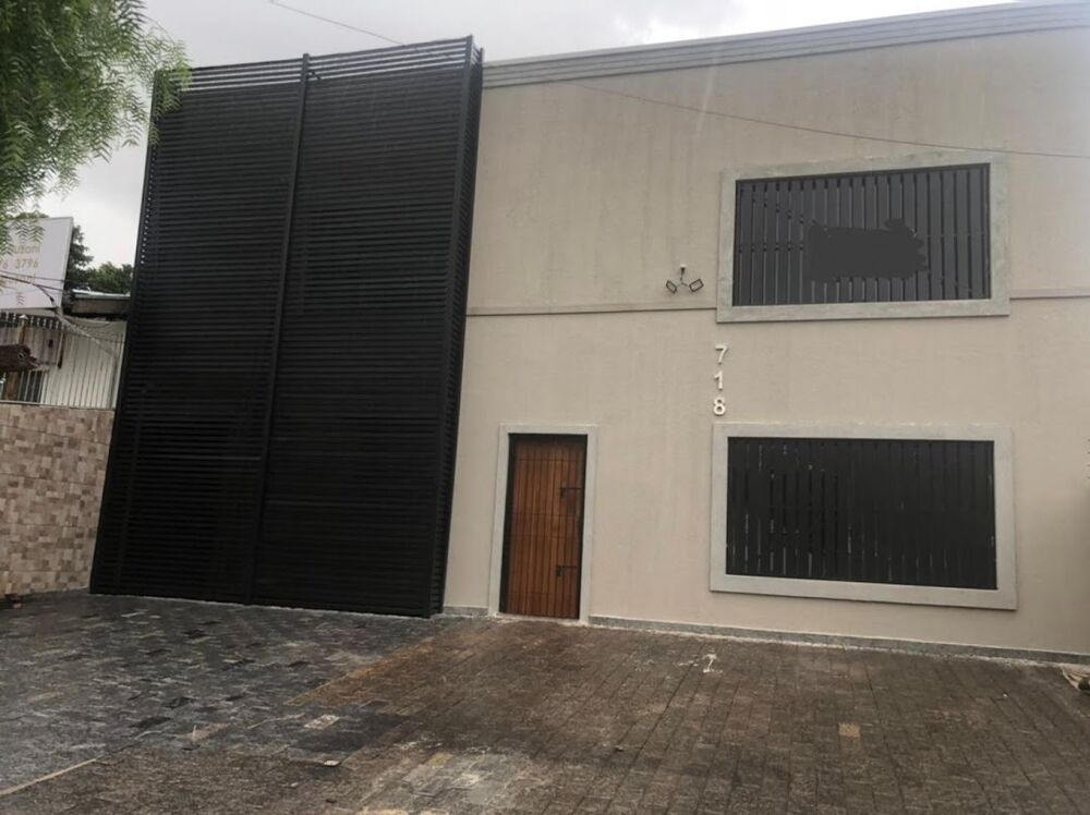 Casa de Condomínio à venda e aluguel com 1 quarto, 350m² - Foto 1