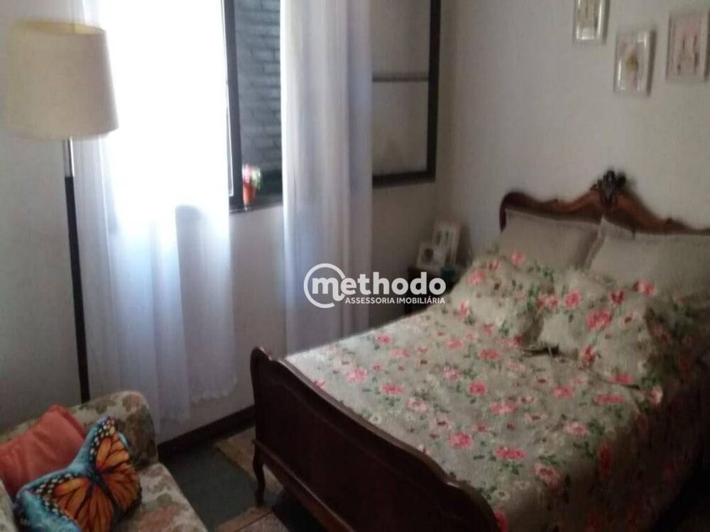 Casa à venda com 4 quartos, 330m² - Foto 5