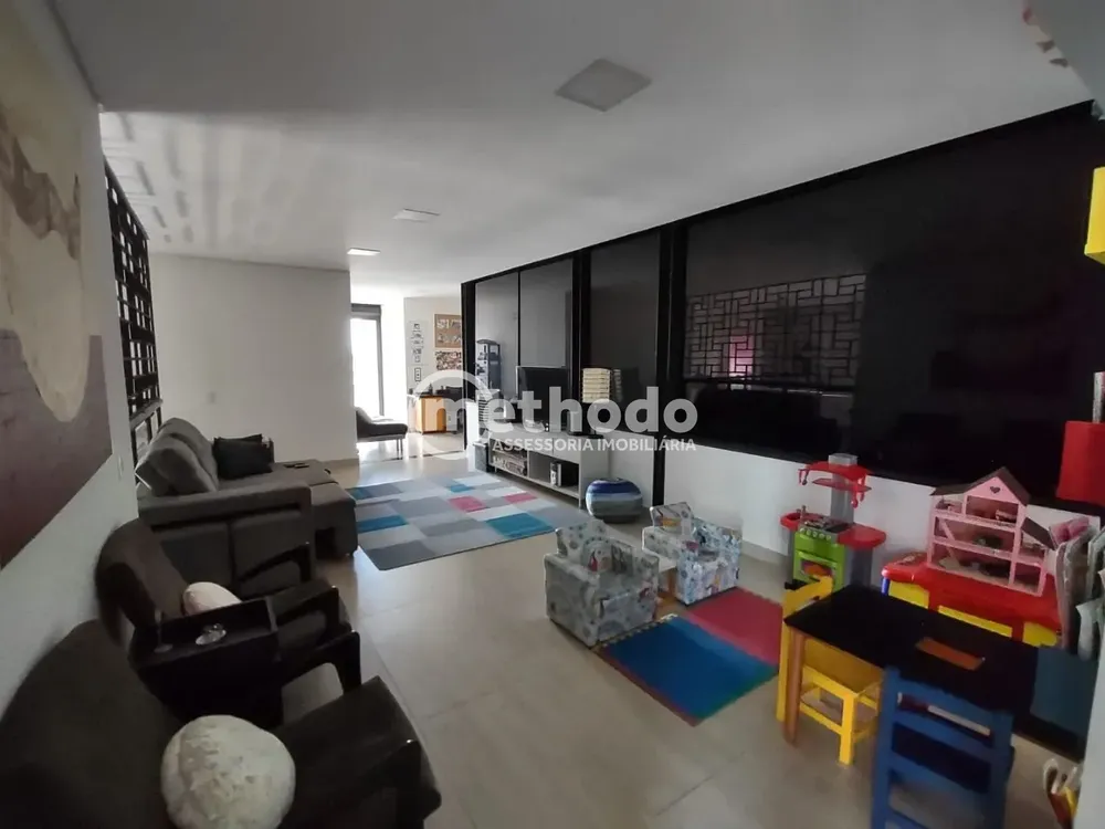 Casa, 4 quartos, 520 m² - Foto 1