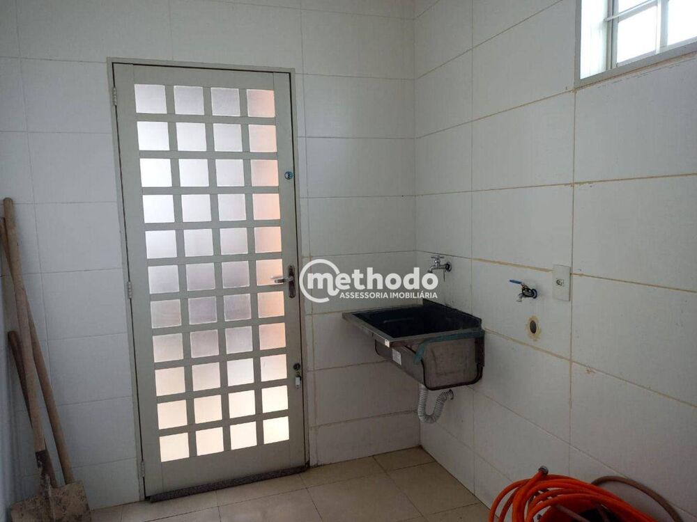 Casa à venda com 3 quartos, 200m² - Foto 12