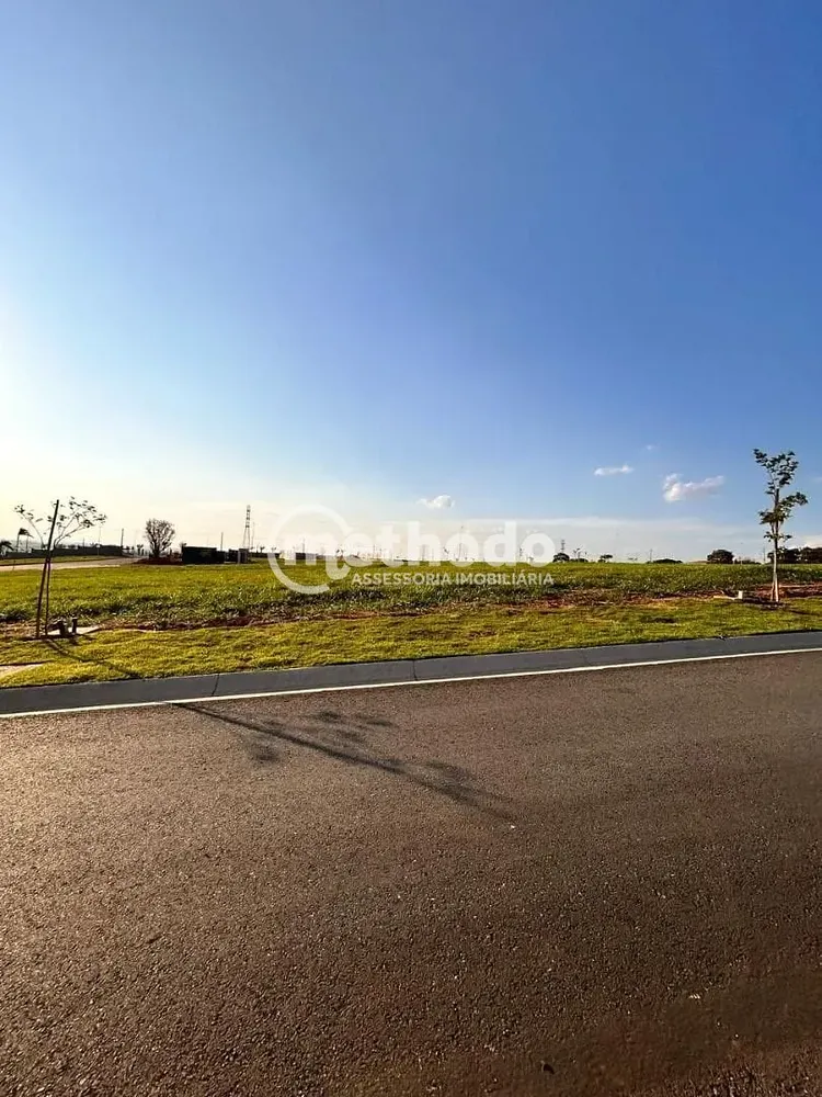 Terreno, 381 m² - Foto 1
