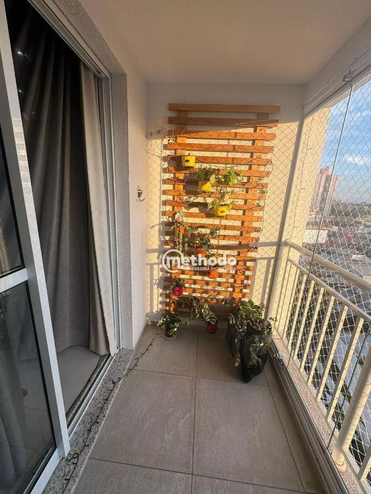 Apartamento à venda com 2 quartos, 64m² - Foto 2