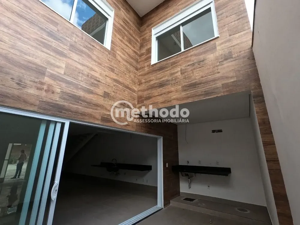 Casa, 3 quartos, 173 m² - Foto 2