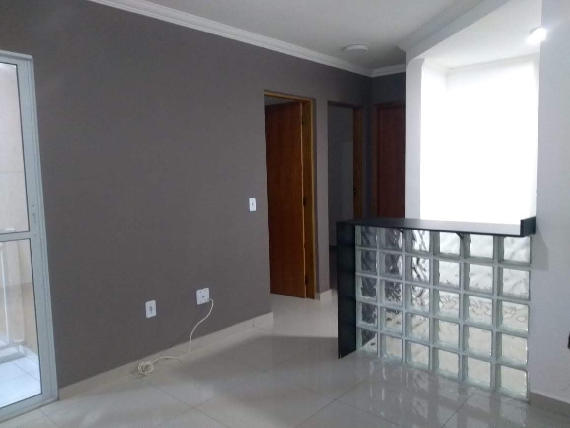 Apartamento à venda com 2 quartos, 42m² - Foto 11