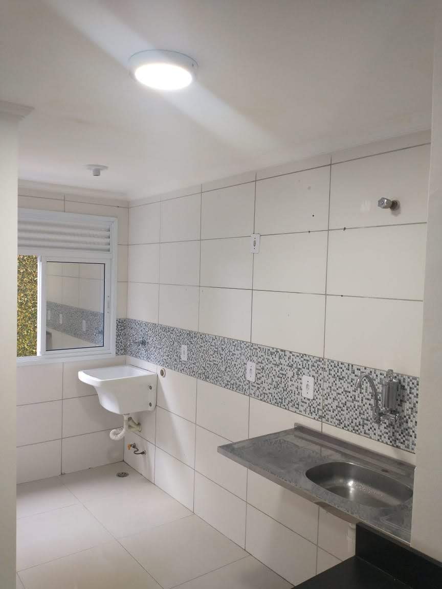 Apartamento à venda com 2 quartos, 42m² - Foto 6