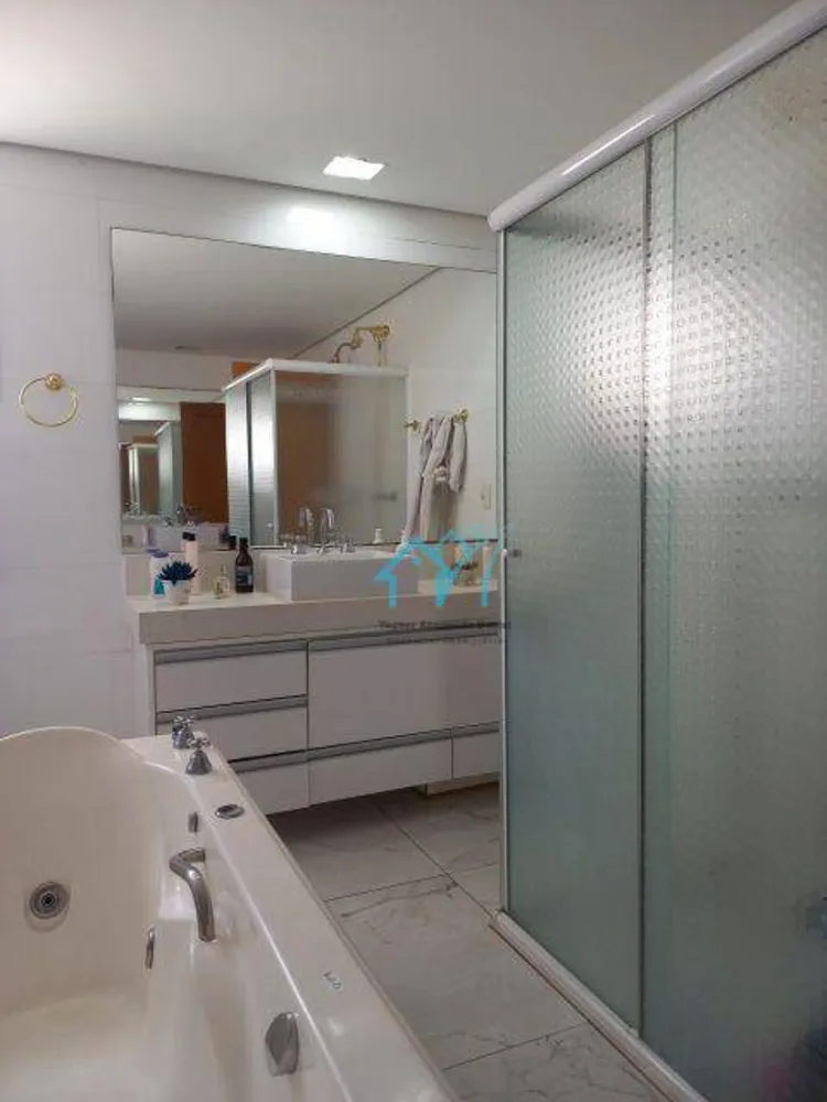 Apartamento, 4 quartos, 264 m² - Foto 19