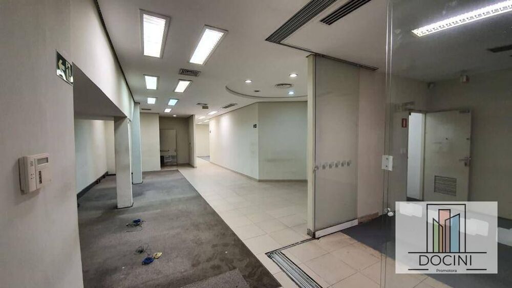 Loja-Salão, 240 m² - Foto 1