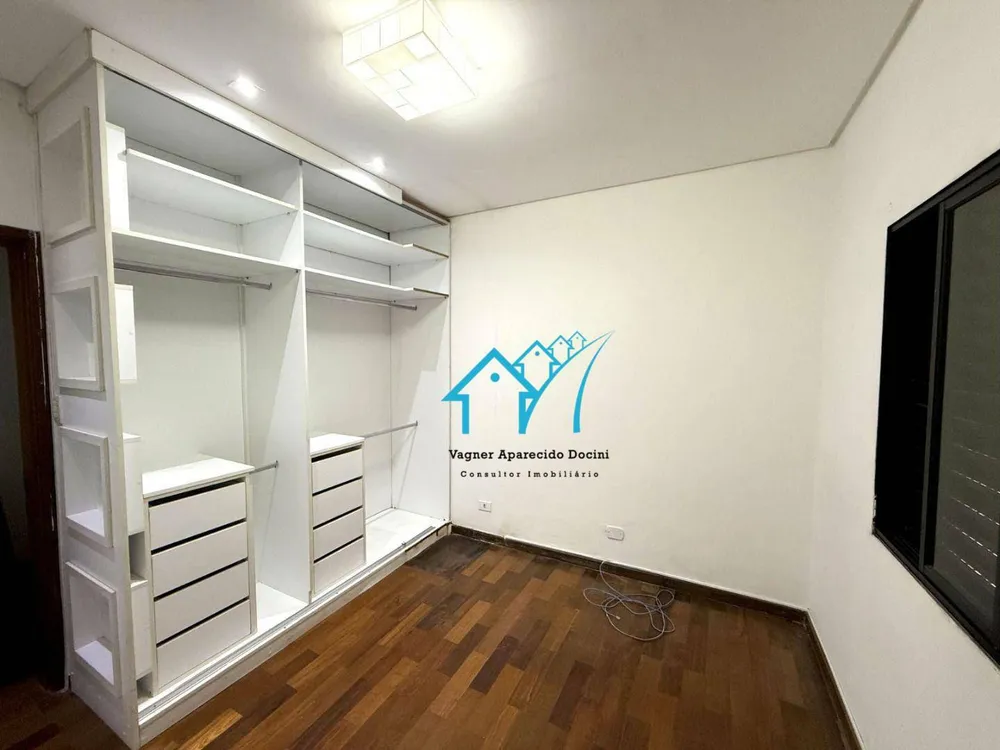 Casa, 3 quartos, 210 m² - Foto 8