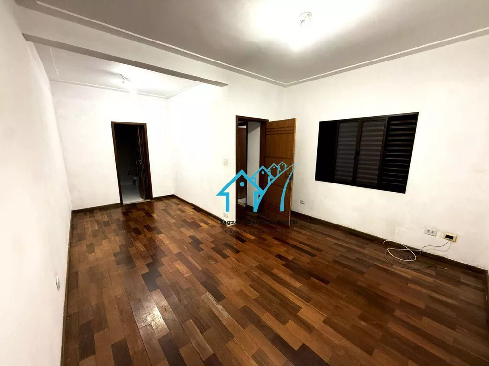 Casa, 3 quartos, 210 m² - Foto 4