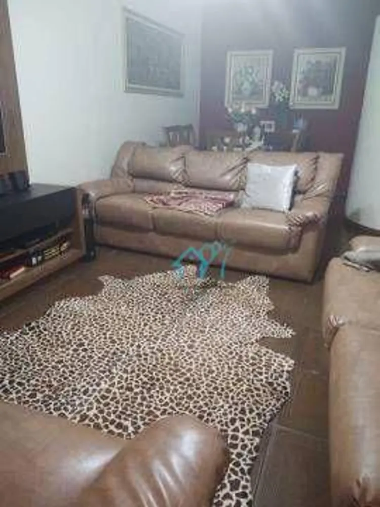 Casa, 3 quartos, 250 m² - Foto 8
