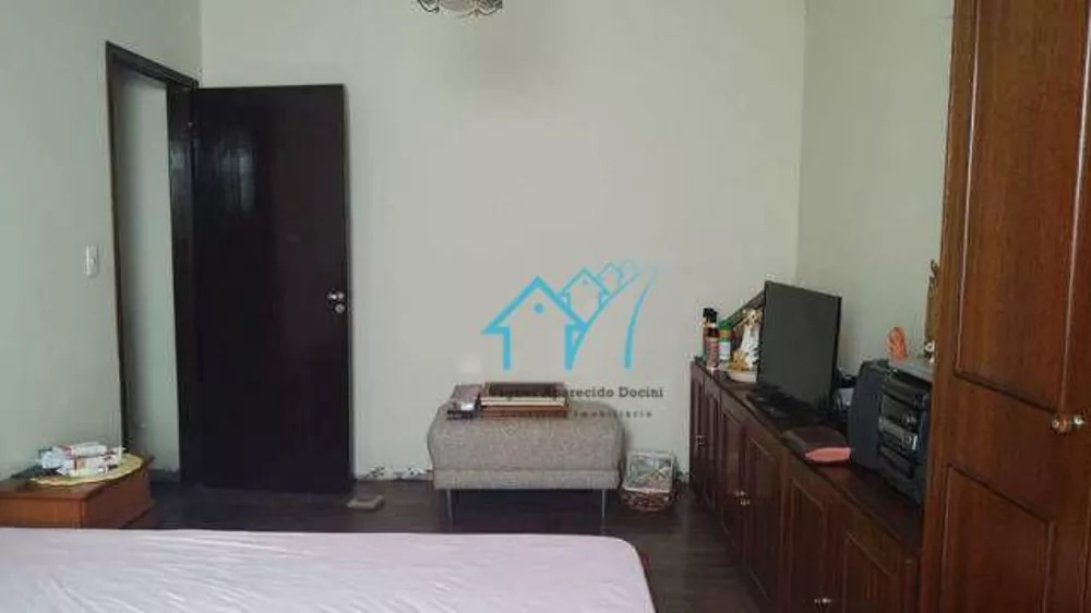 Casa, 3 quartos, 250 m² - Foto 3