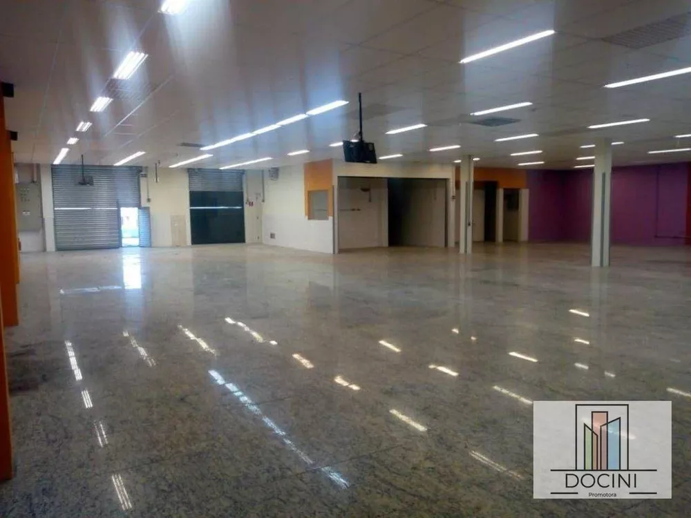 Loja-Salão, 589 m² - Foto 1